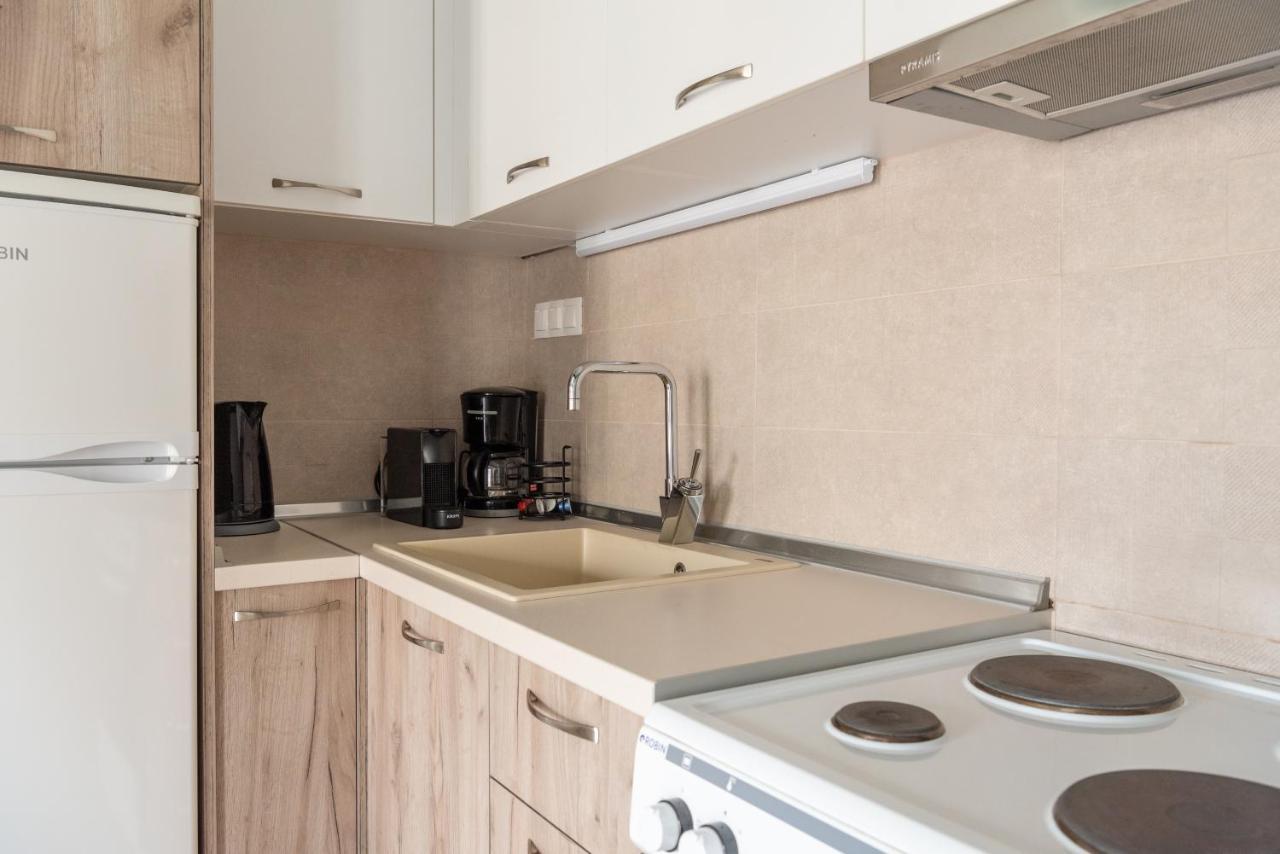 90 négyzetméteres, 2 hálószobás, 1 saját fürdőszobával rendelkező Apartman Vadaris-Dikastiria negye Szaloniki Kültér fotó